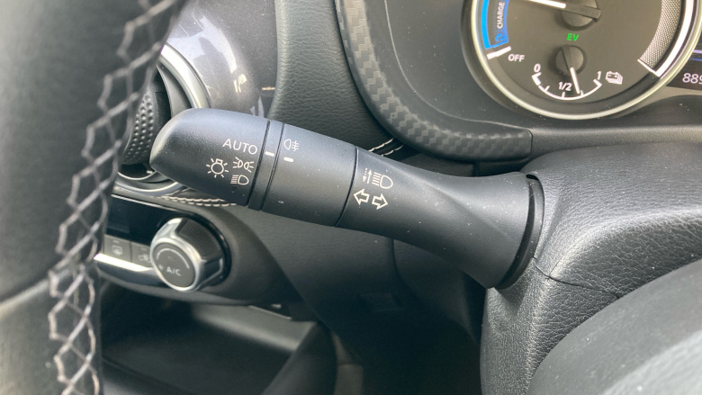 Nissan Juke 1.6 Hybrid N-Connecta 5dr Auto Hybrid Hatchback